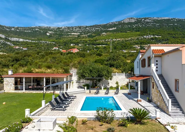 Stari Hill Private Pool ヴィラ