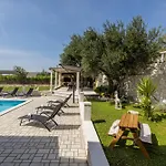 Stari Hill Private Pool Vila *