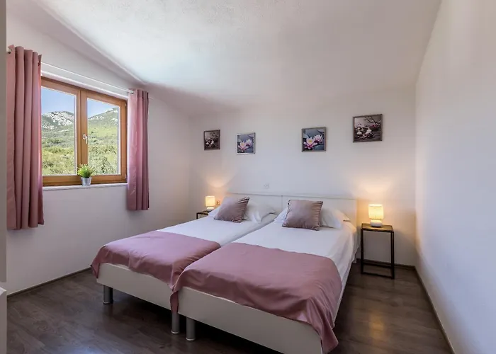 Villa Stari Hill Private Pool *